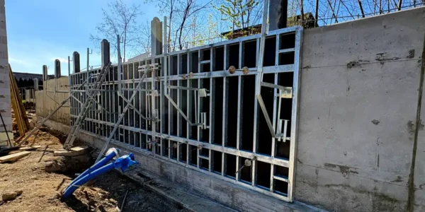 Szalunki ścienne MaxiFORM o nośności 80 kN na wynajem lub sprzedaż | budosprzet.pl